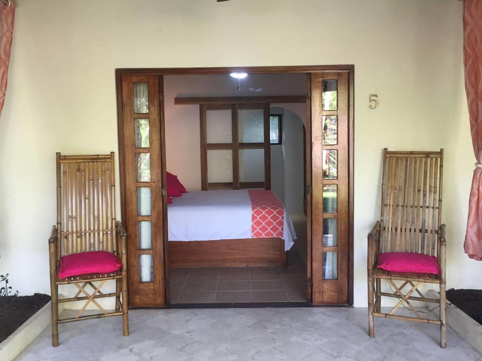 Magellan Boutique Hotel กาอุยตา ภายนอก รูปภาพ