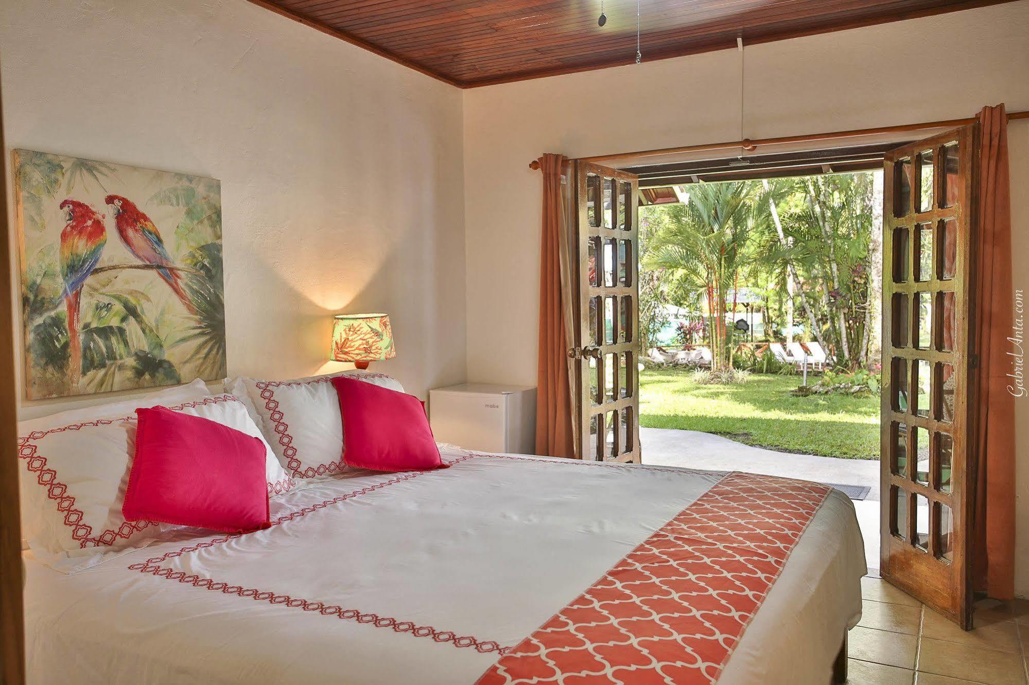 Magellan Boutique Hotel กาอุยตา ภายนอก รูปภาพ